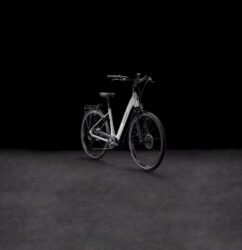 CUBE SUPREME HYBRID SLX 625 - Tiefeinstieg E-Bike - 2026 - grey / lunar